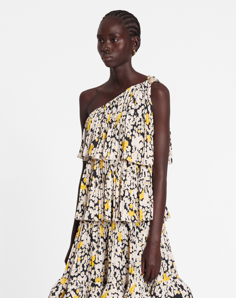 ROBE ASYMÉTRIQUE AVEC VOLANTS EN CHARMEUSE IMPRIMÉE
