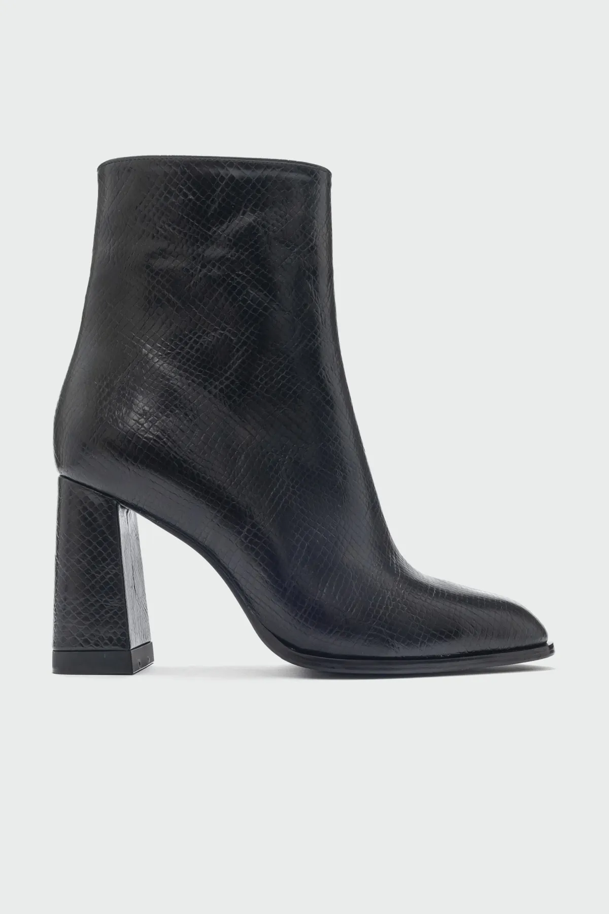 LuviShoes  Jewel Black Print Damen-Stiefel mit Absatz