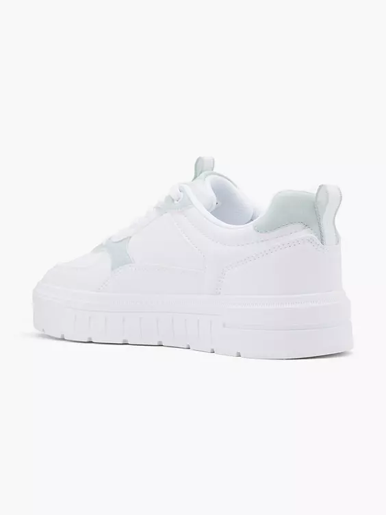 Graceland Platform Sneaker