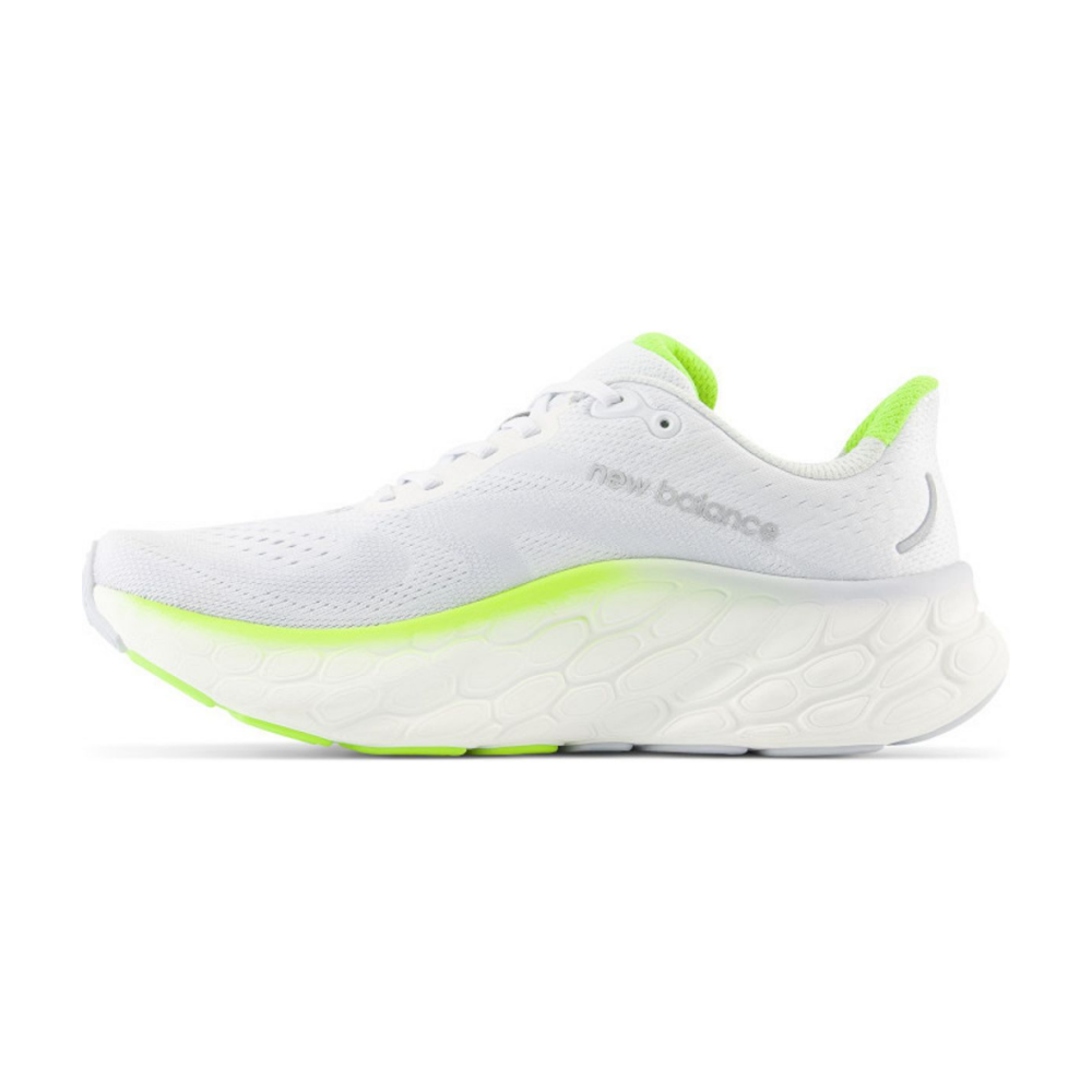 New Balance Fresh Foam X More v4 MMORCR4D / weiss