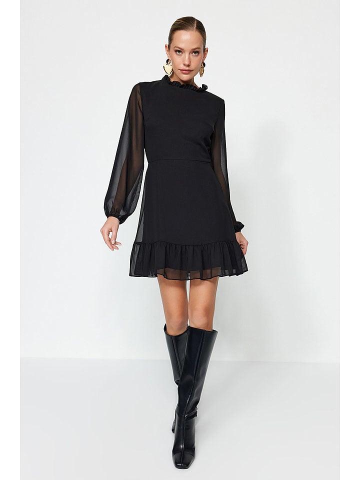 trendyol Kleid in Schwarz günstig kaufen
