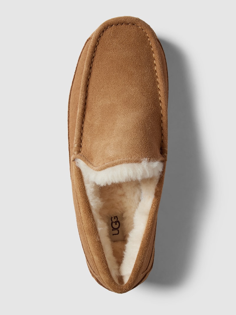 Mokassins aus Leder in camel