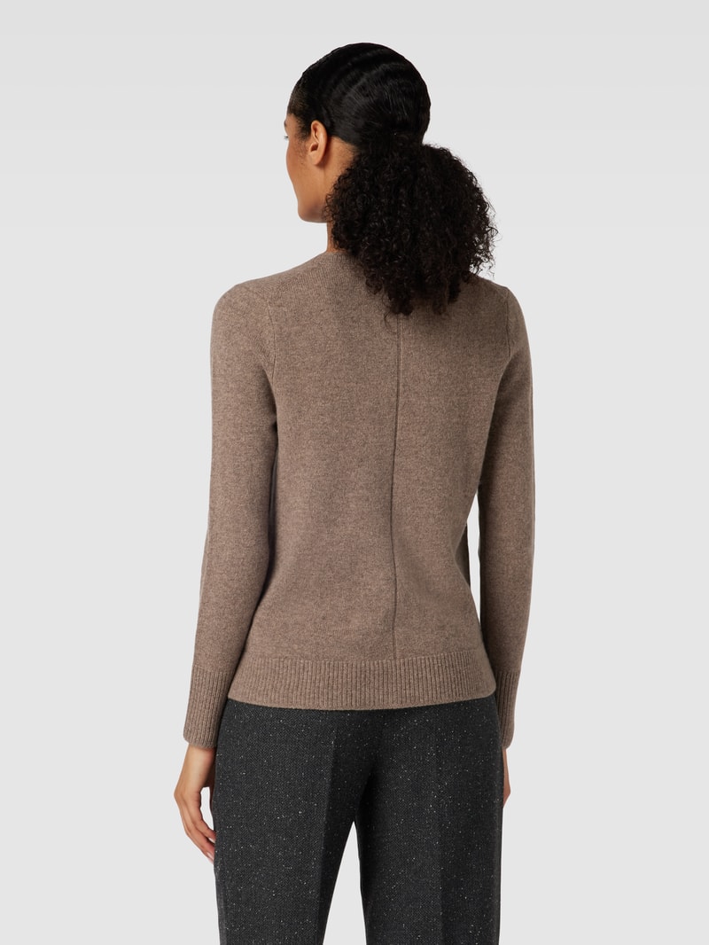 Strickjacke mit Knopfleiste und Eingrifftaschen in haselnuss braun