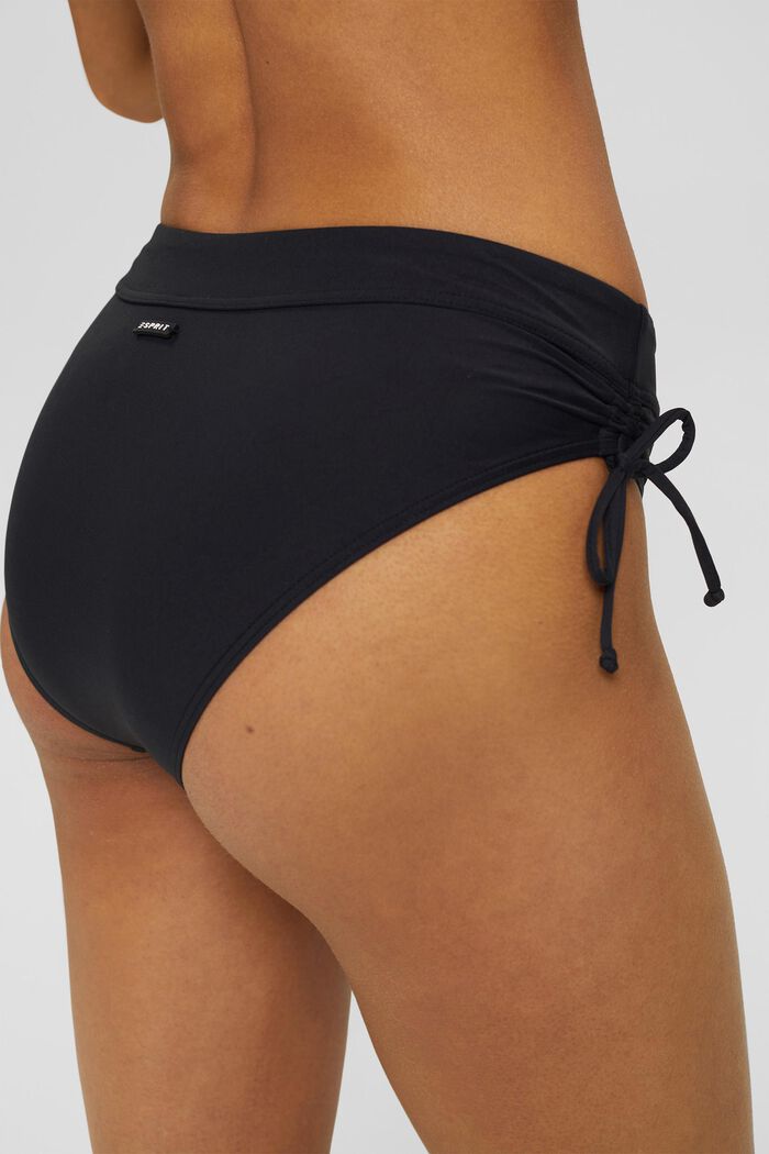 Recycelt: Slip mit Raffungen