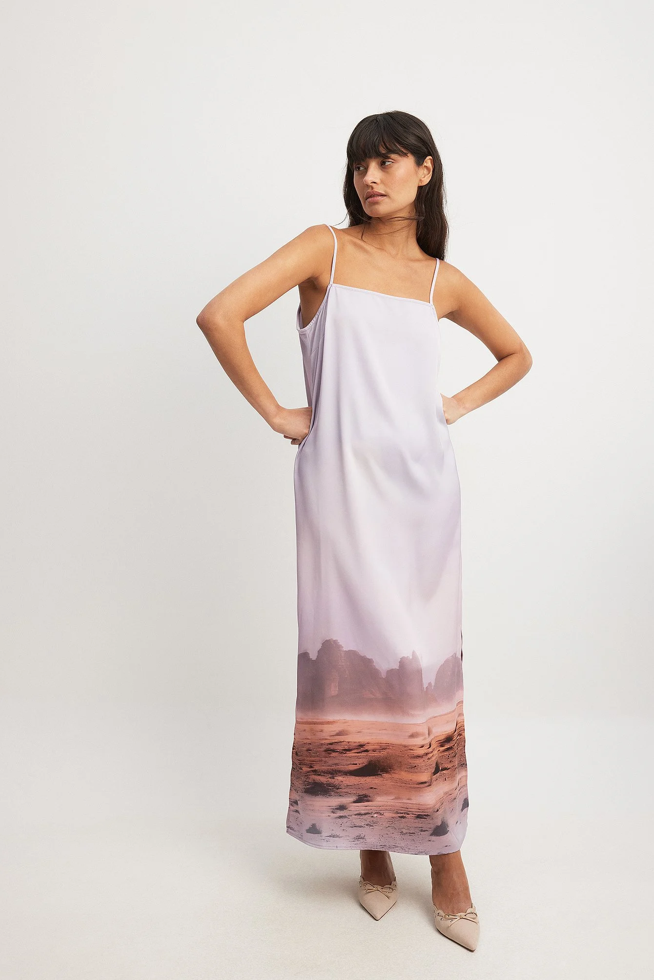 Midikleid mit Trägern und Fotodruck