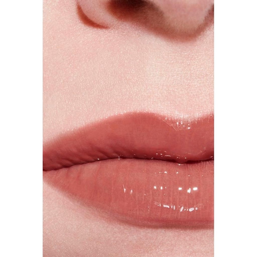 CHANEL GLOSS