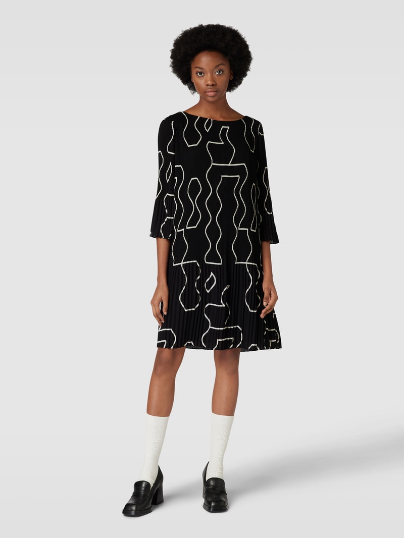 Minikleid mit Plisseefalten in schwarz