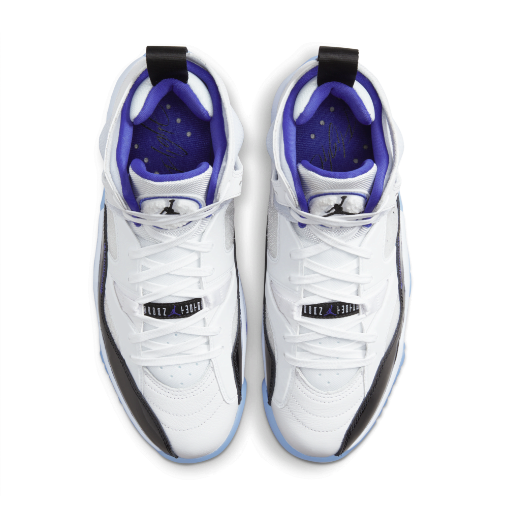 NIKE JORDAN Jumpman Two Trey DO1925-100 / weiss