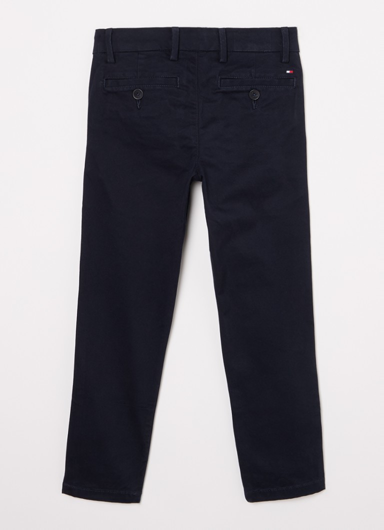 Pantaloni chino slim fit de la Tommy Hilfiger cu buzunare laterale