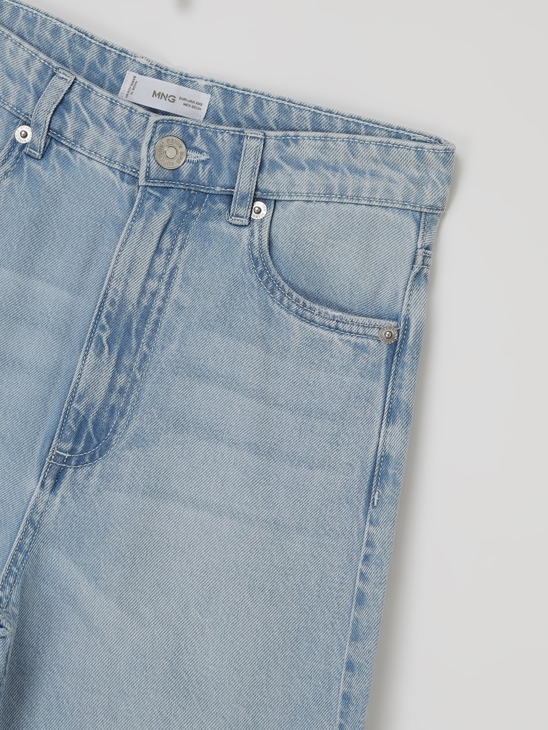 Jeans aus Baumwoll-Lyocell-Mix in hellblau