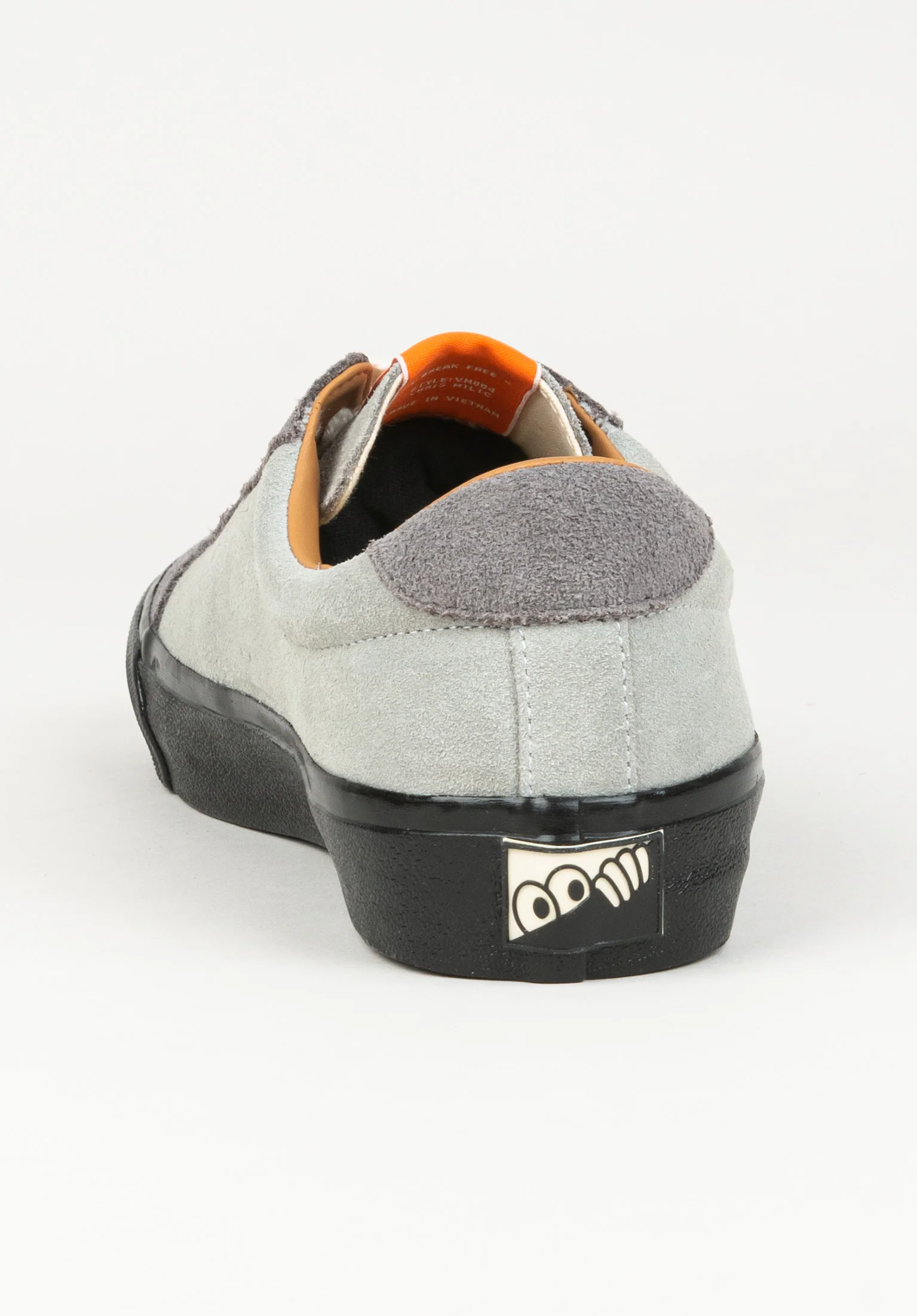 VM004 Milic Suede