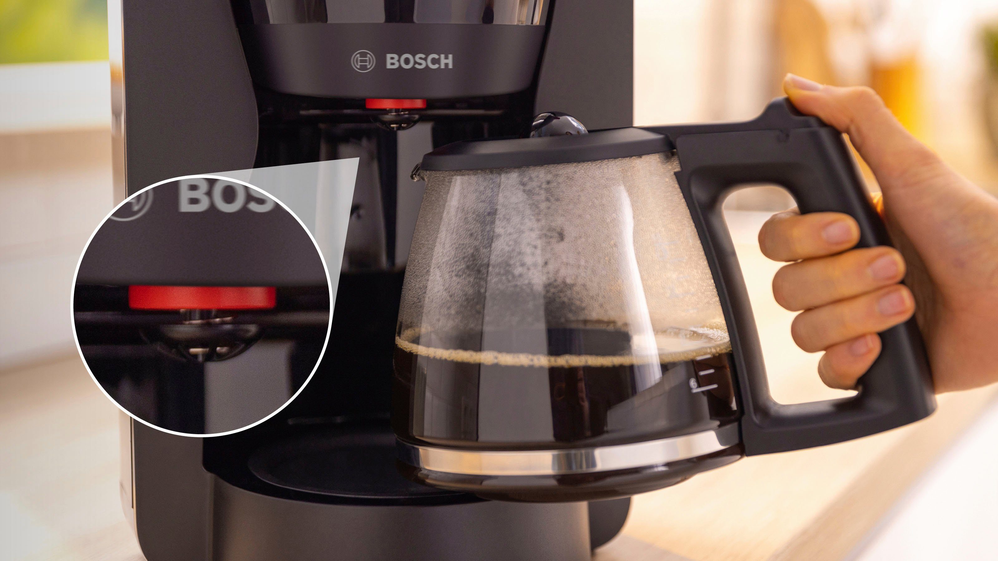 BOSCH Filterkaffeemaschine MyMoment TKA3M133, 1,25l Kaffeekanne, Papierfilter 1x4, 60min Warmhaltefunktion, Aroma intense, Entkalkungsprogramm, 1200 W
