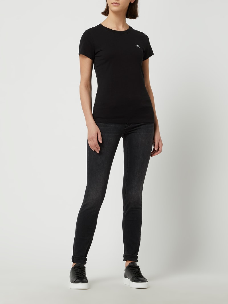 T-Shirt aus Bio-Baumwolle in schwarz
