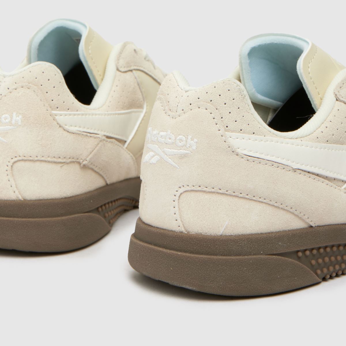 Reebok Hammer Street Superge v umazano beli barvi