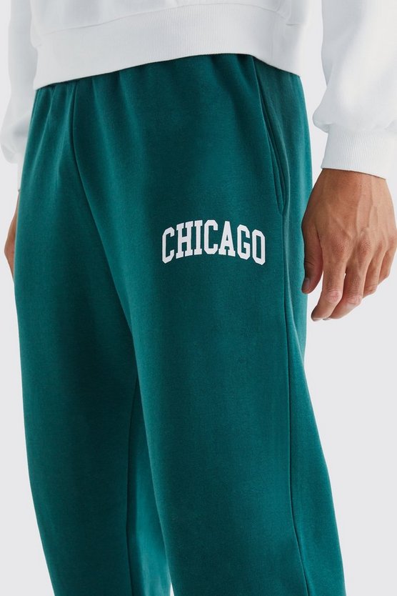 Tall Oversize Jogginghose mit Chicago-Print