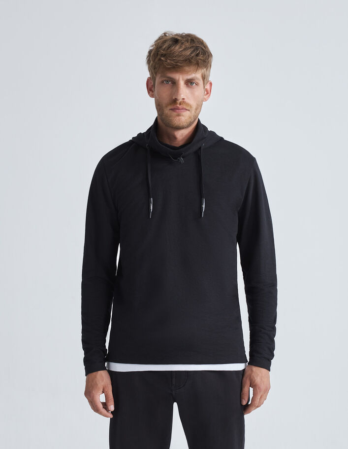 T-shirt noir à col montant et capuche Homme