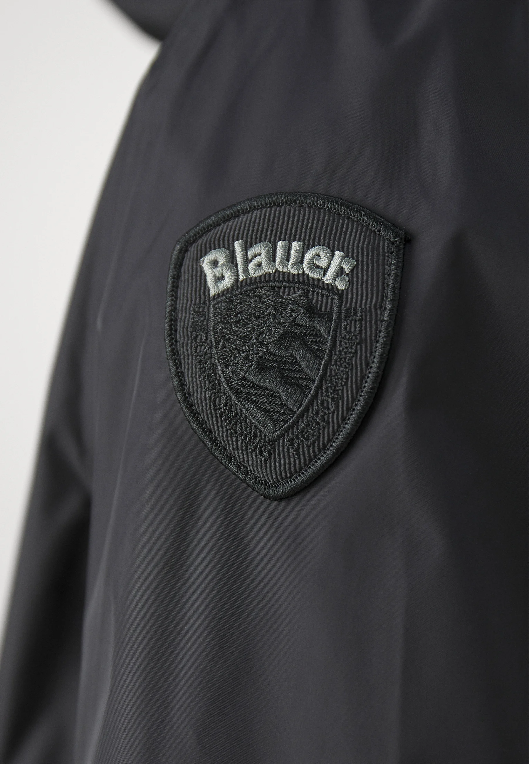 Blauer BASIC HOODIE JACKET - Cortavientos