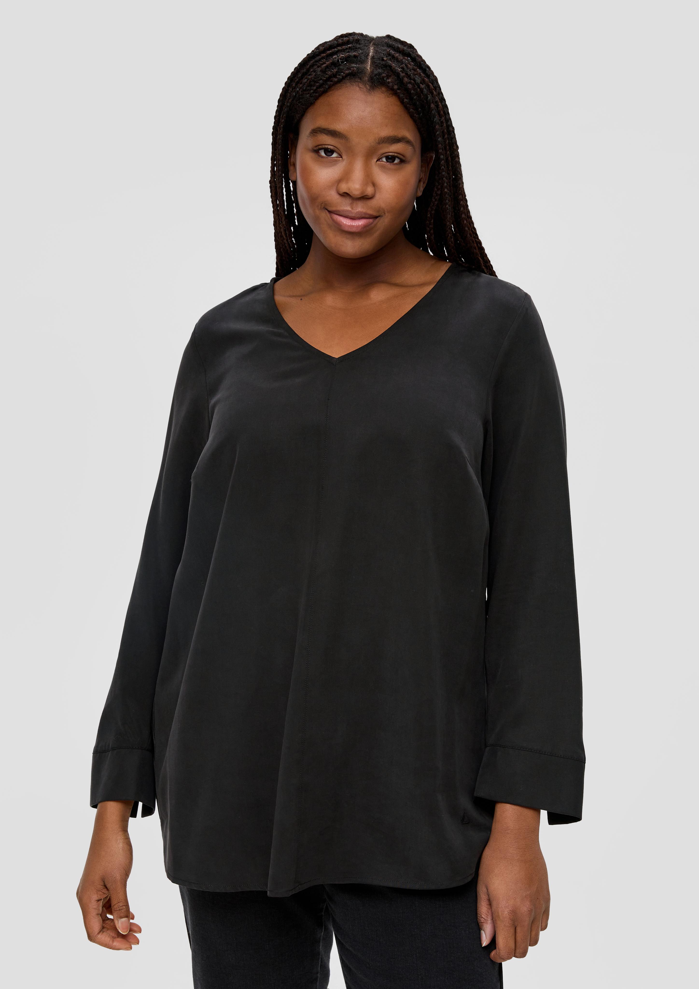 Bluse mit V-Ausschnitt  2138771-9999