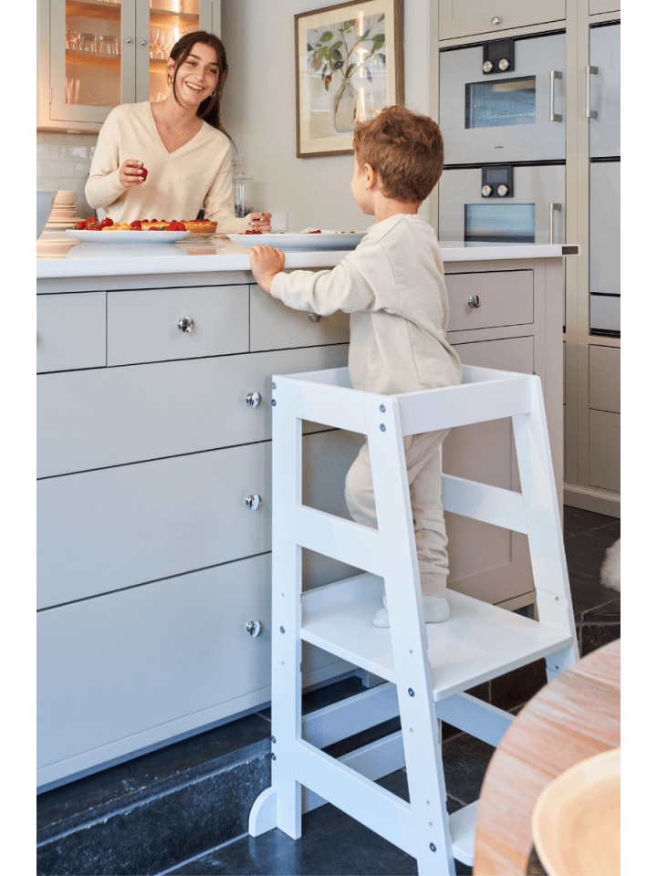 ALAVYA HOME Lernturm Neo - Stehhilfe für Kinder bis 70Kg belastbar in Weiß günstig kaufen 85 cm