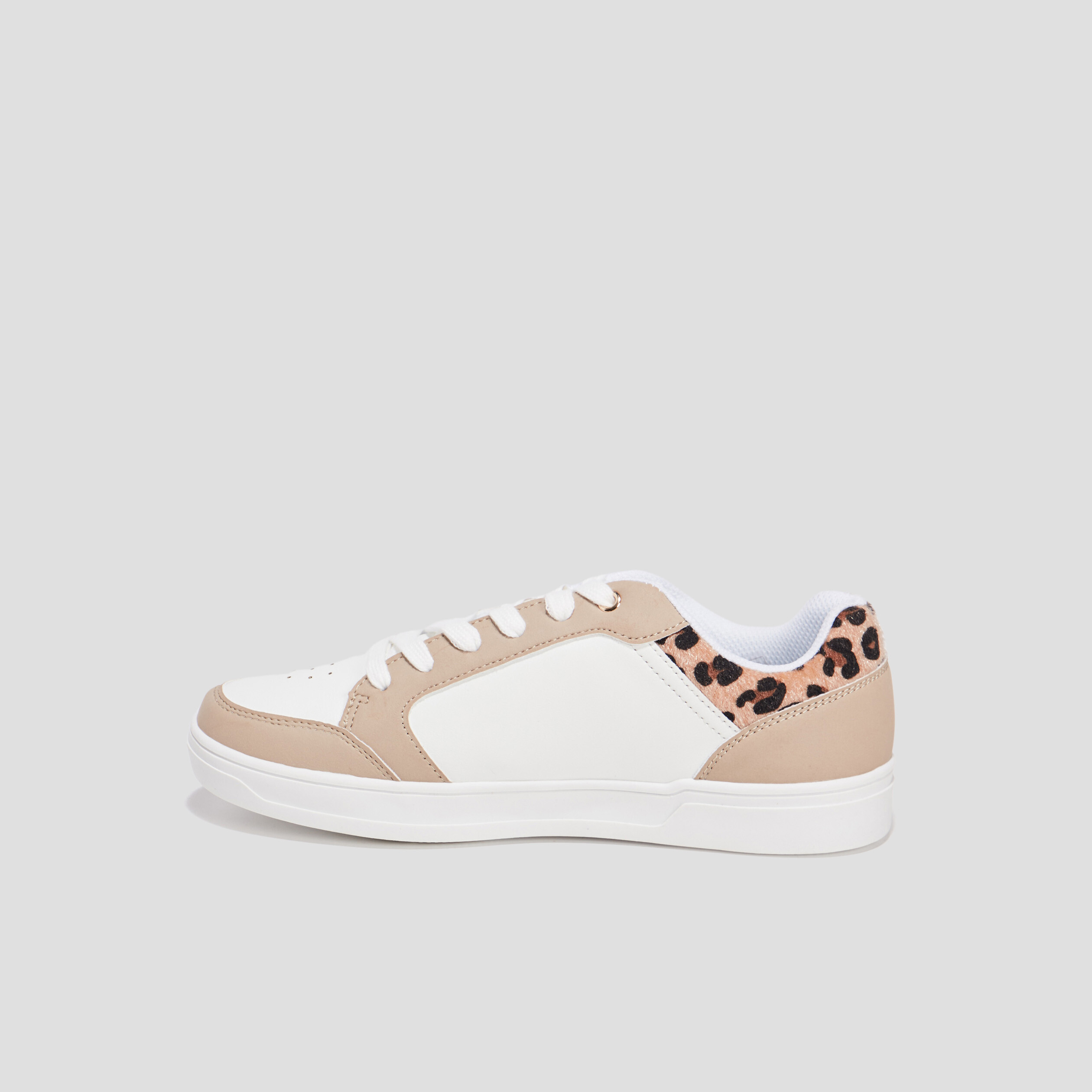 Tennis à lacets blanc femme | La Halle