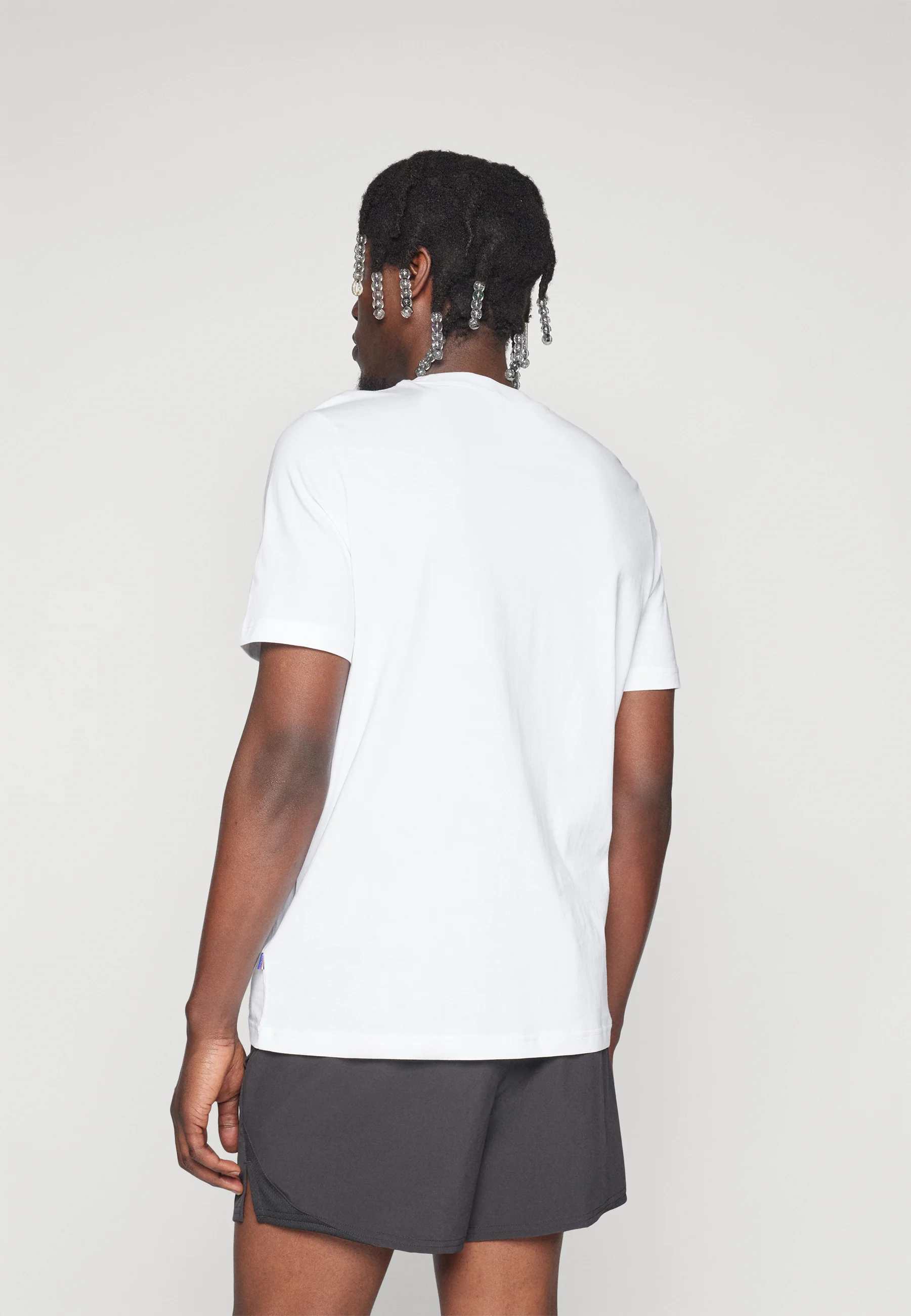 Puma LOVE WINS TEE - Camiseta con estampado