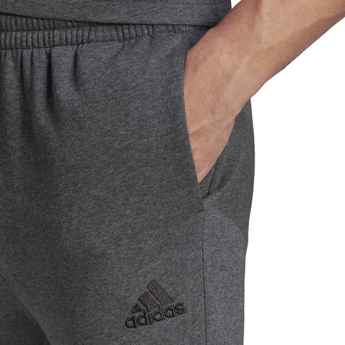 HERREN HOSE ESSENTIALS FLEECE REGULAR TAPERED