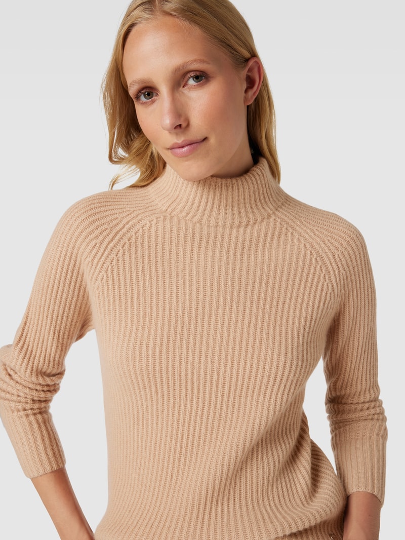 Rollkragenpullover aus Kaschmir mit Rippenstruktur in camel