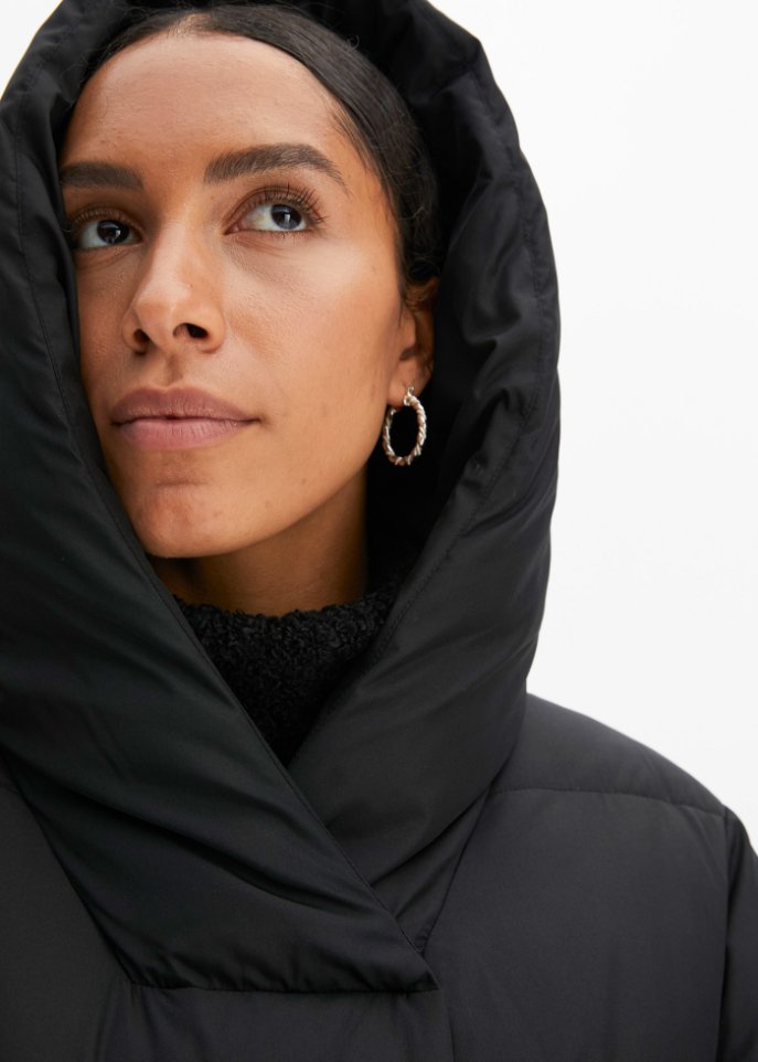 Wattierter Oversize-Mantel mit Kapuze, aus recyceltem Polyester