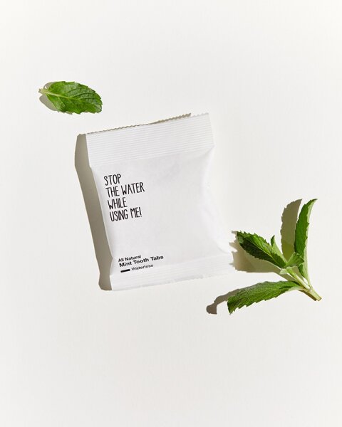 STOP THE WATER WHILE USING ME! All Natural Waterless Tooth Tabs Zahnbürste
