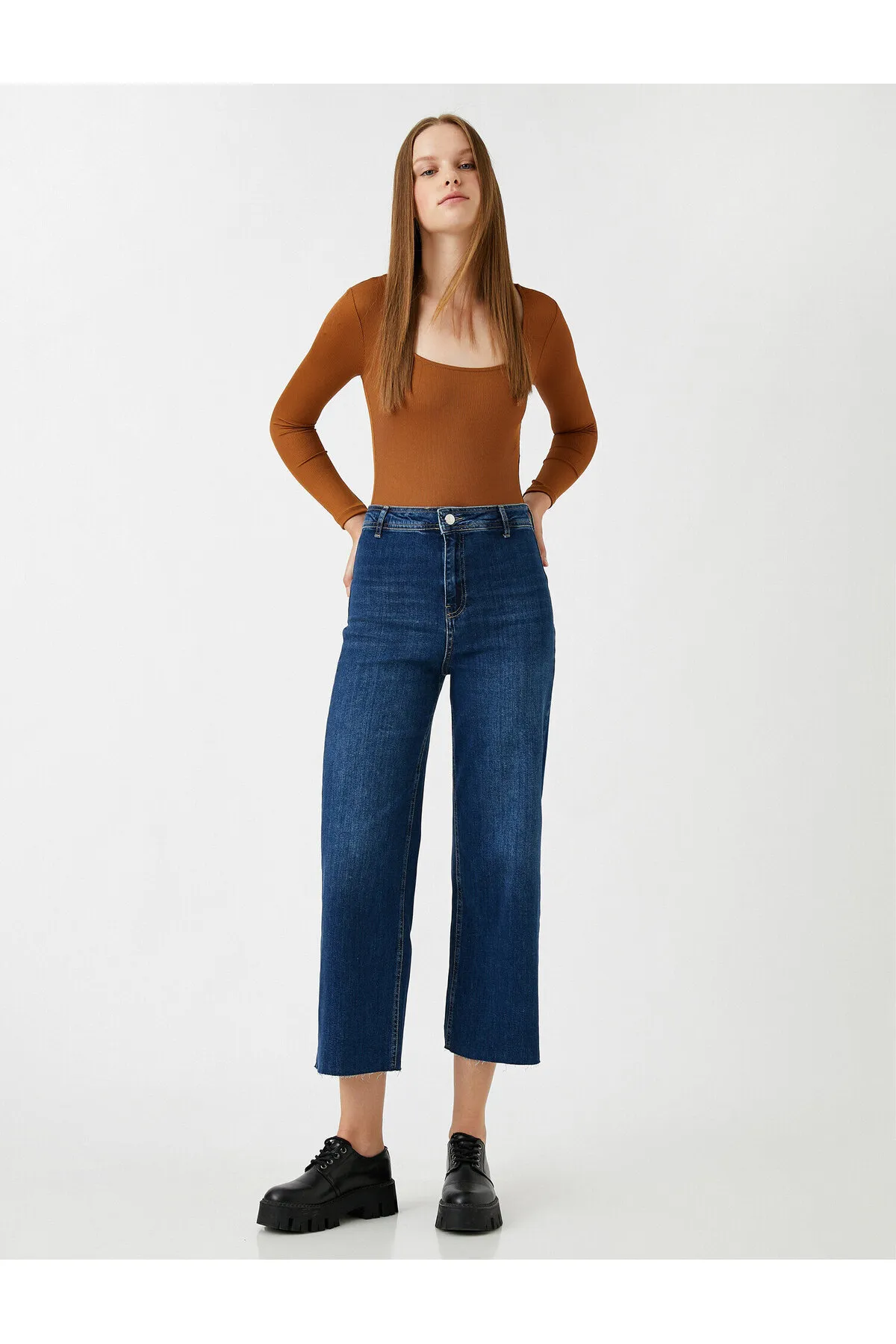 Koton  Jeans mit weitem Bein und hoher Taille