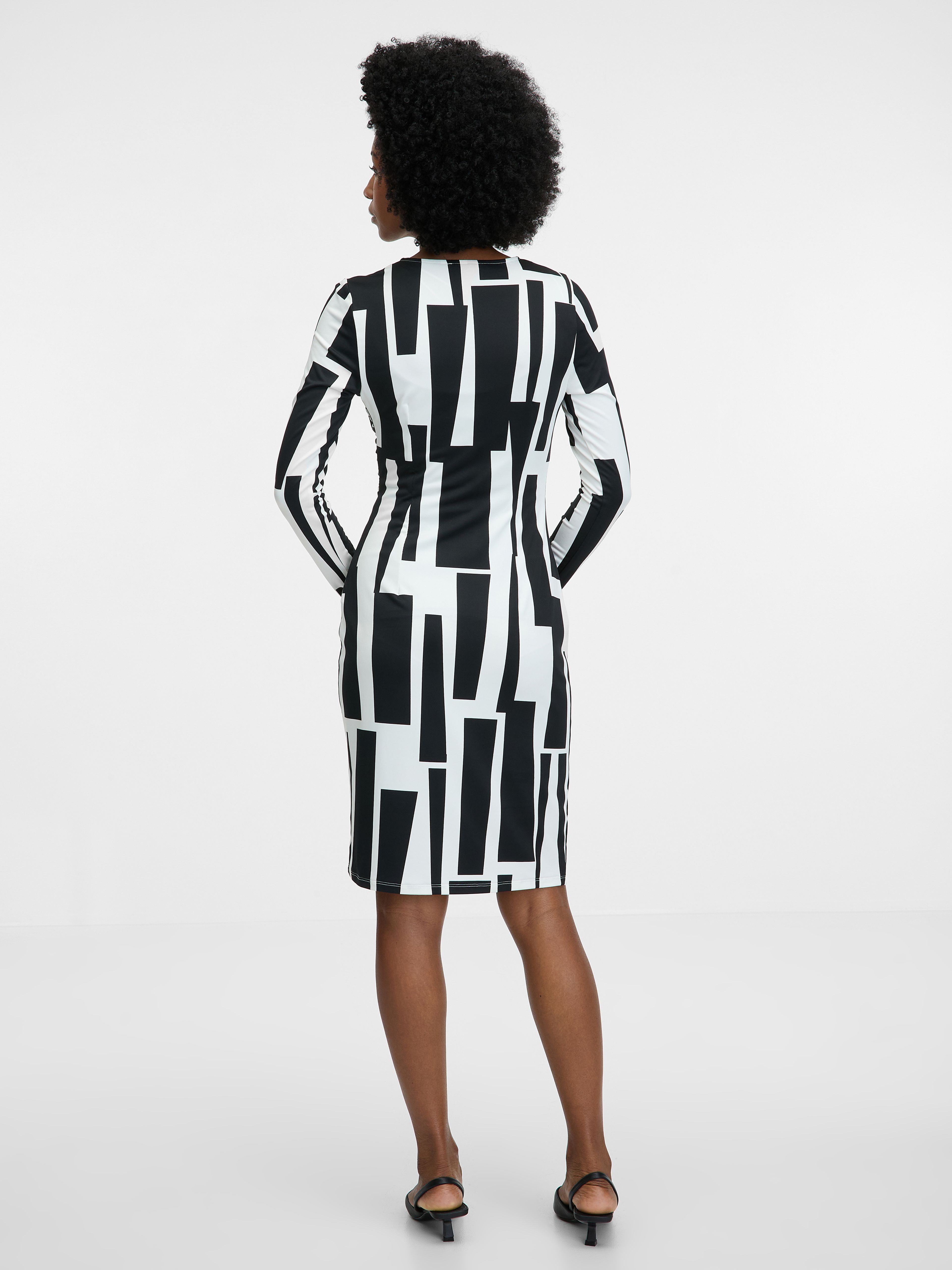 Schwarzes knielanges Damenkleid ORSAY
