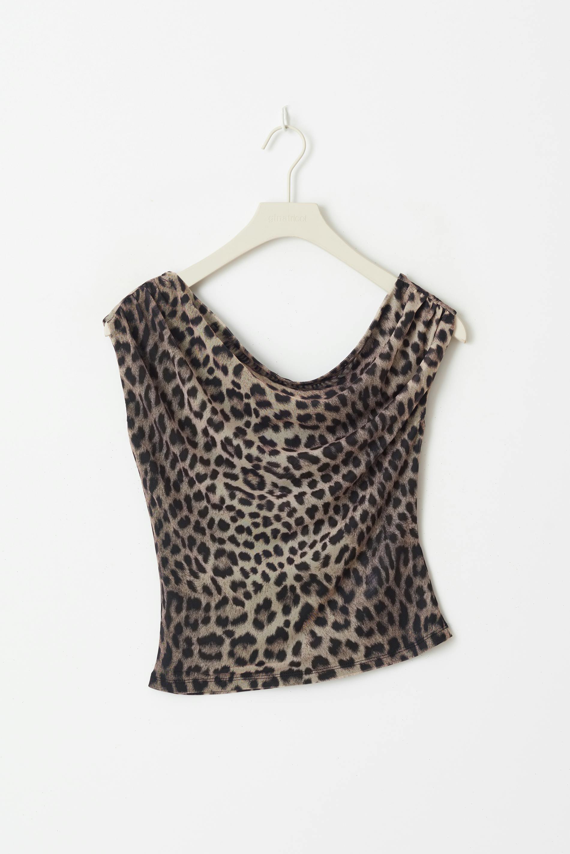 Asymmetric top