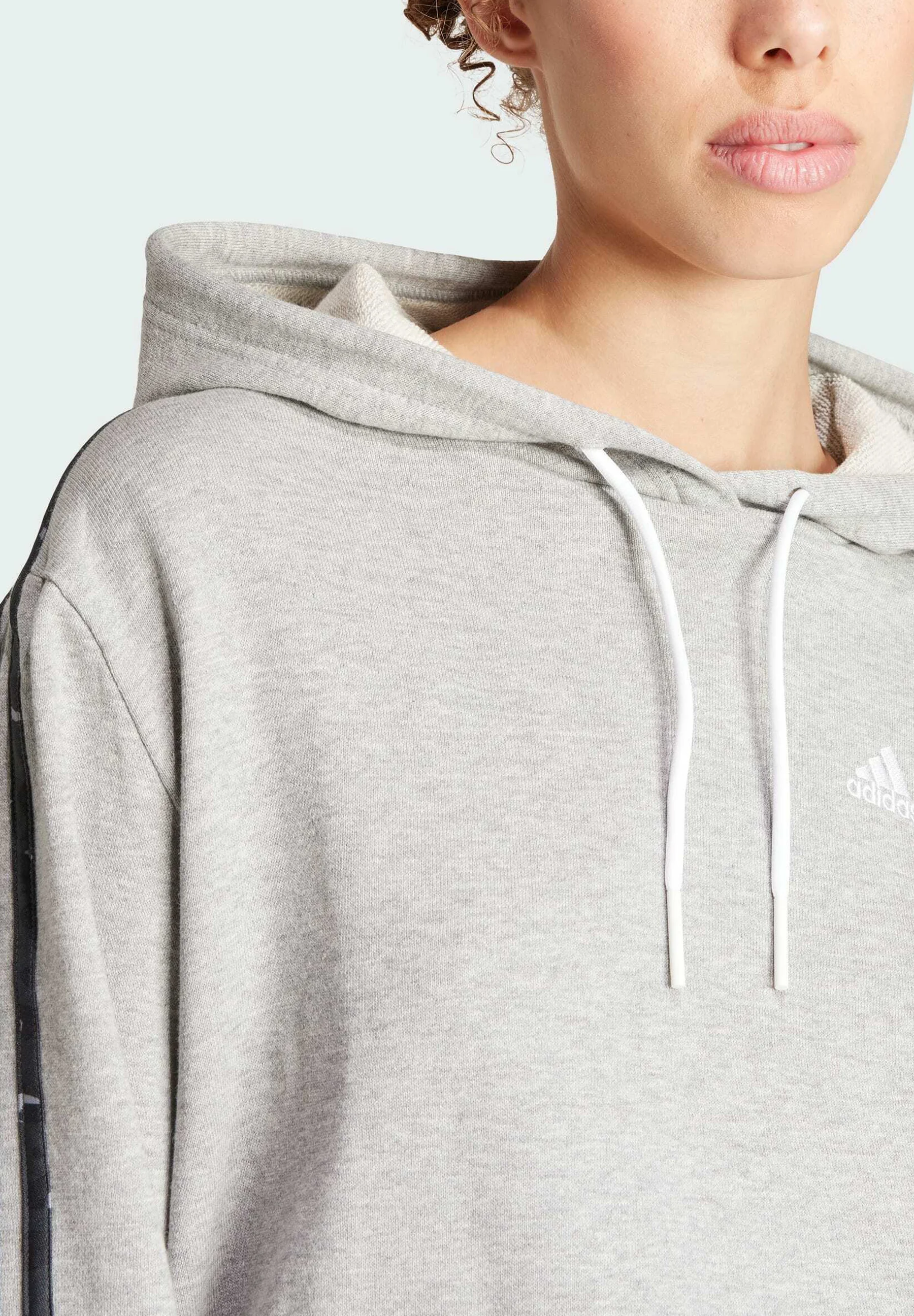 Sudadera con capucha adidas Sportswear ESSENTIALS