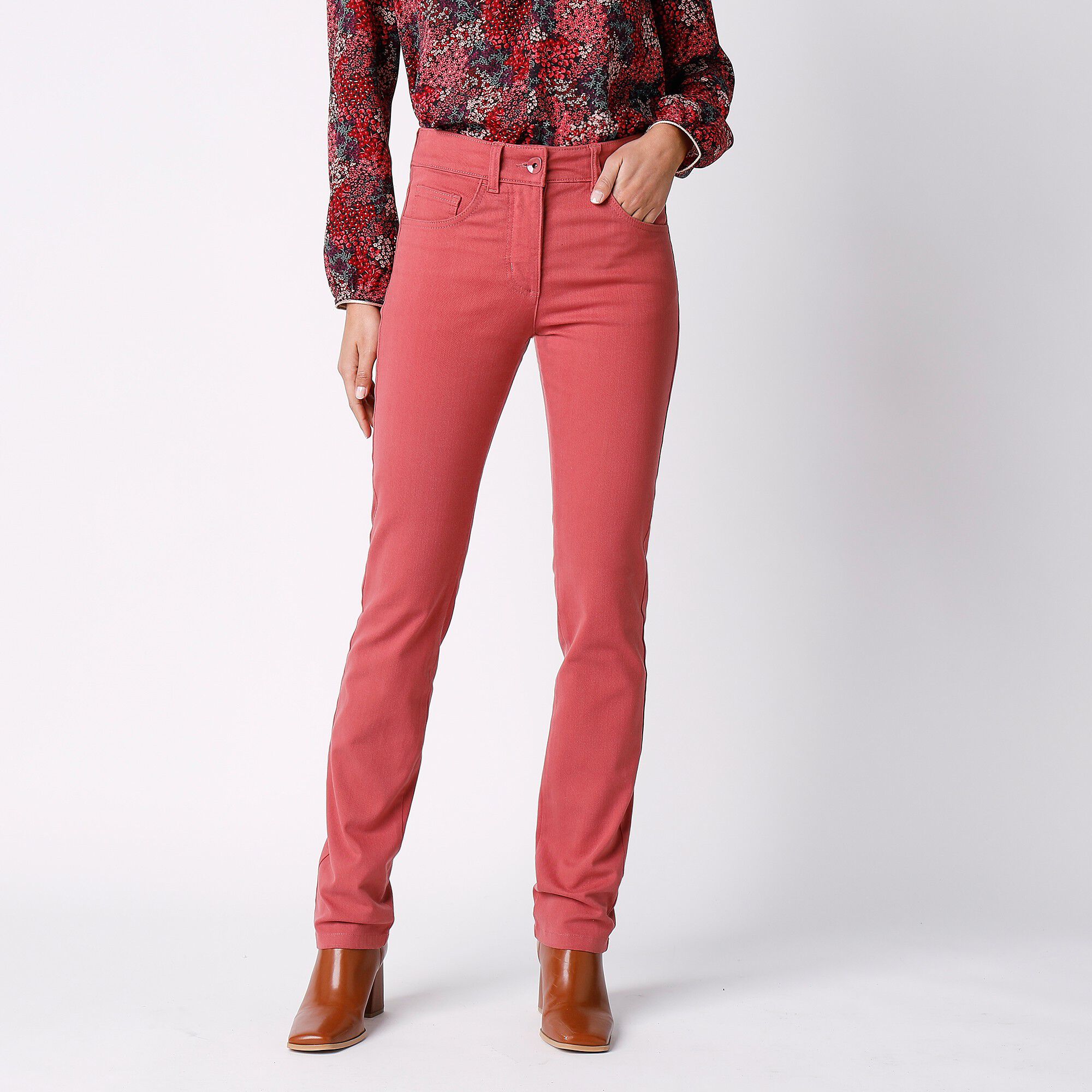 Pantalon droit gainant