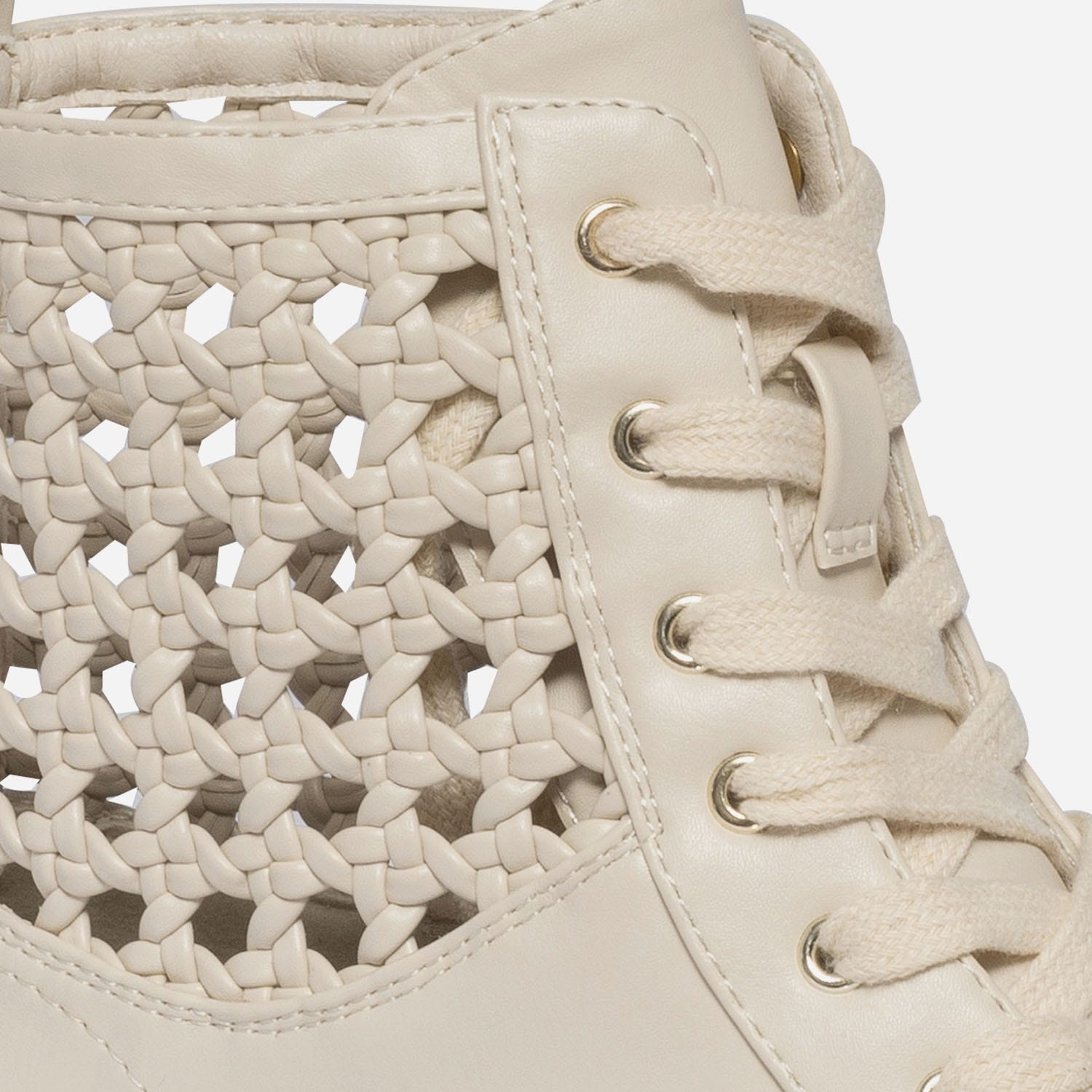 Boots à lacet TEXTO beige détail cannage
