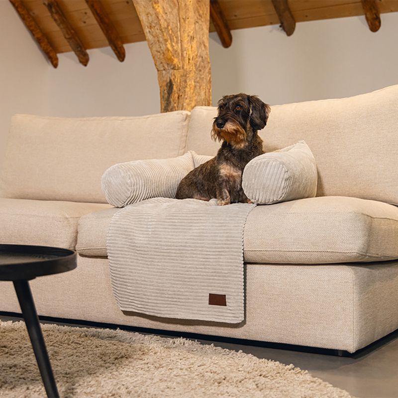 Designed by Lotte Couchkissen Ribbed, hellgrau