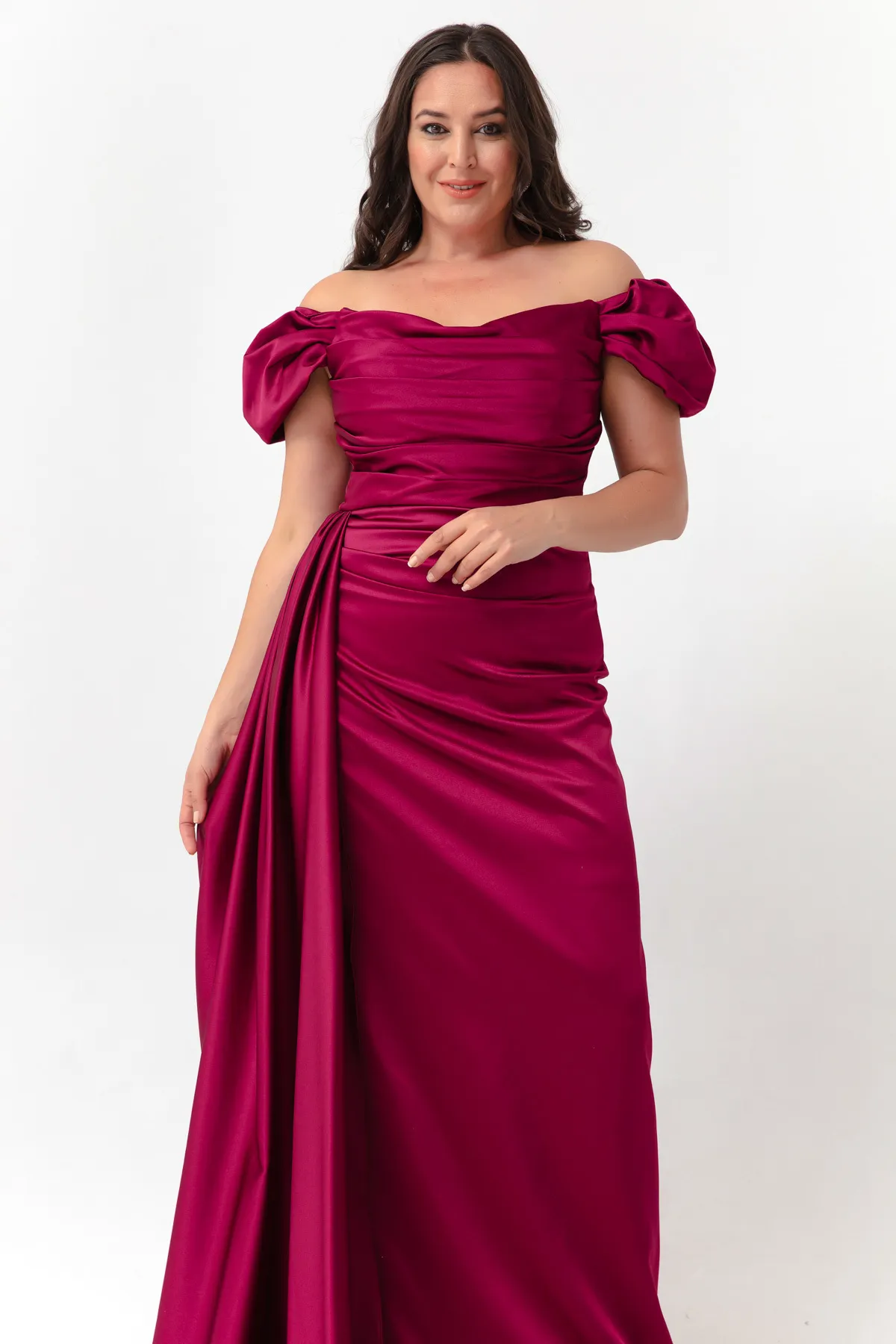 Lafaba  Pflaumenfarbenes, langes Satin-Abendkleid und Abschlusskleid für Damen mit U-Boot-Ausschnitt