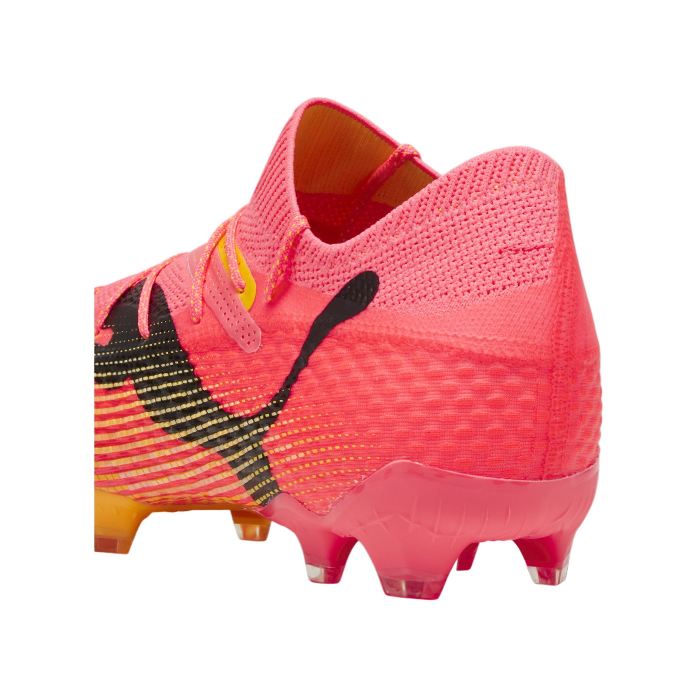 PUMA FUTURE 7 Ultimate FG/AG Rosa Schwarz F03