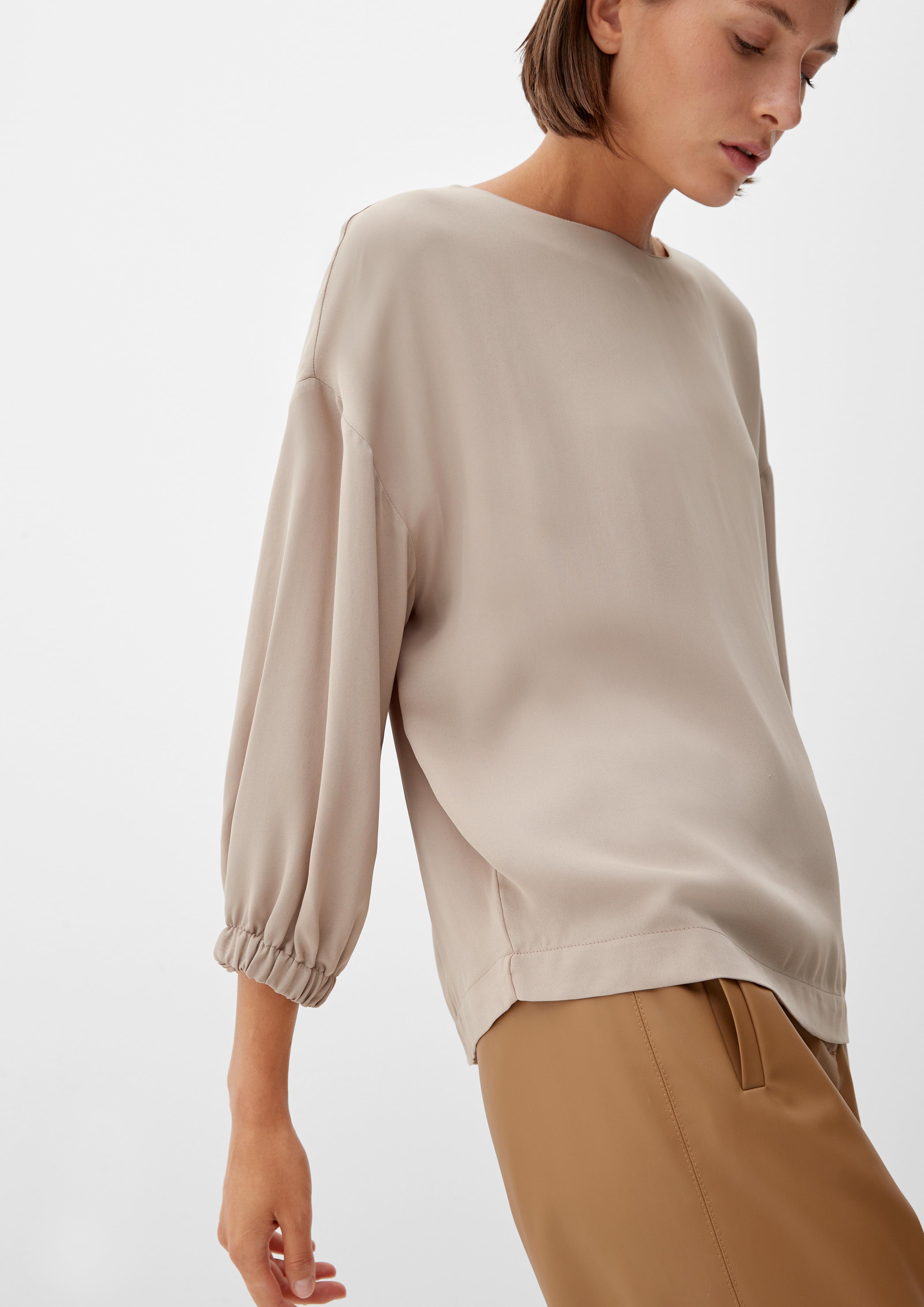 Bluse mit überschnittener Schulter   2121805-8166