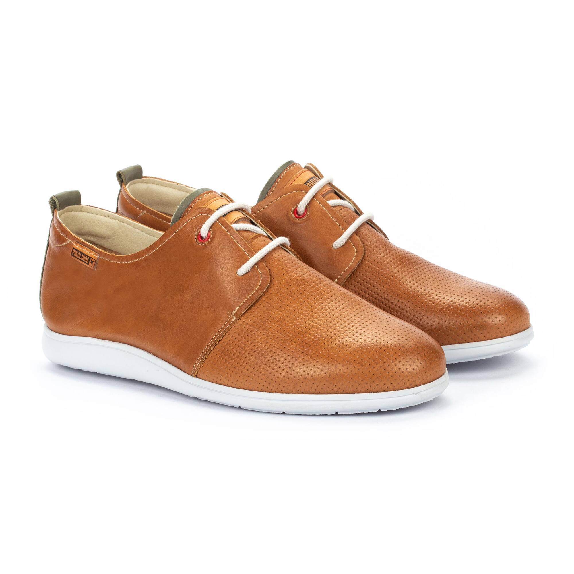 buty w stylu sportowym - BRANDY