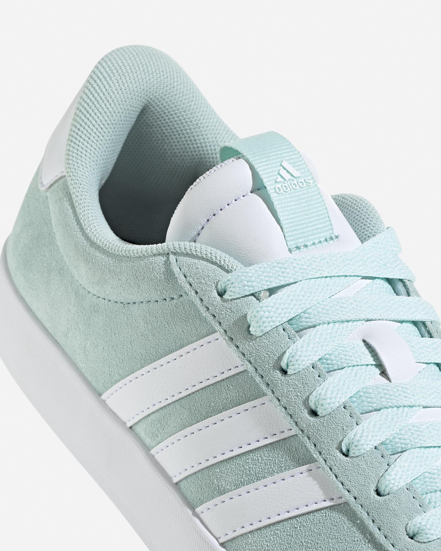 Buty sportowe Adidas Core Vl Court 3.0 W Scarpe IF4470
