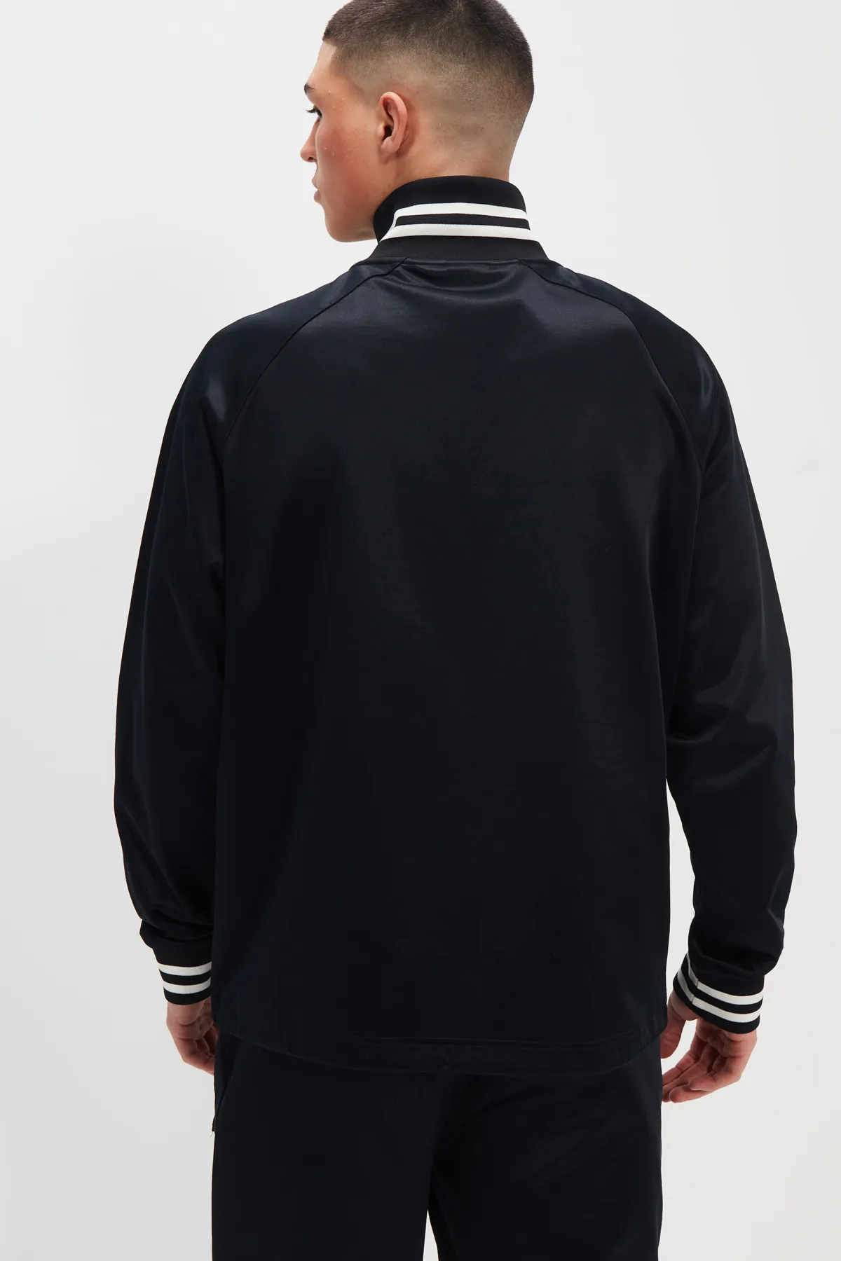 Ellesse  Jacke - Schwarz - Regular Fit