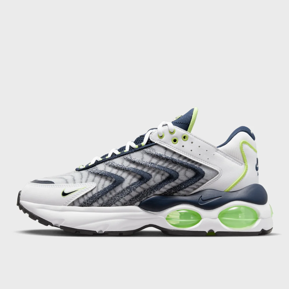 Nike Air Max TW DQ3984-101 / weiss