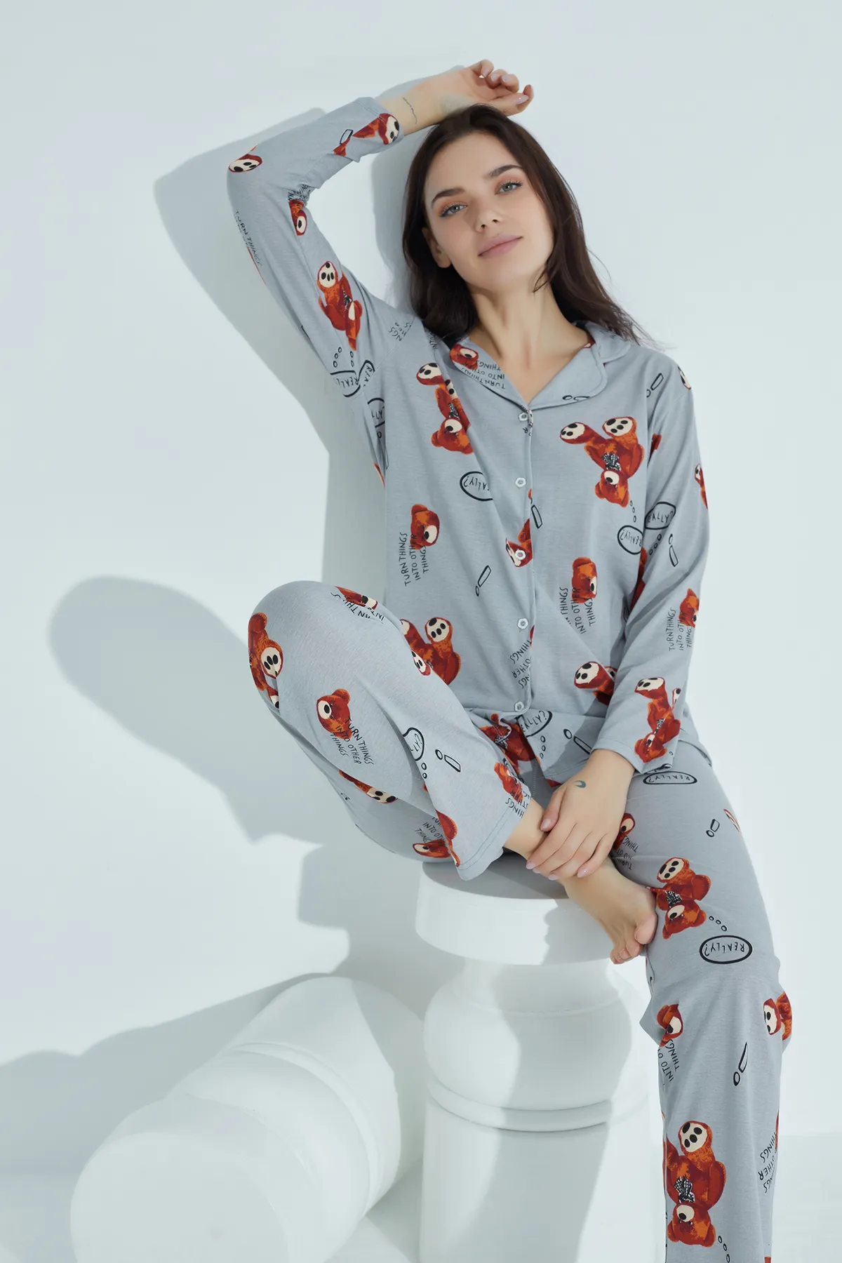 STRAWBERRY  Pyjama-Set aus Baumwolle mit Knöpfen