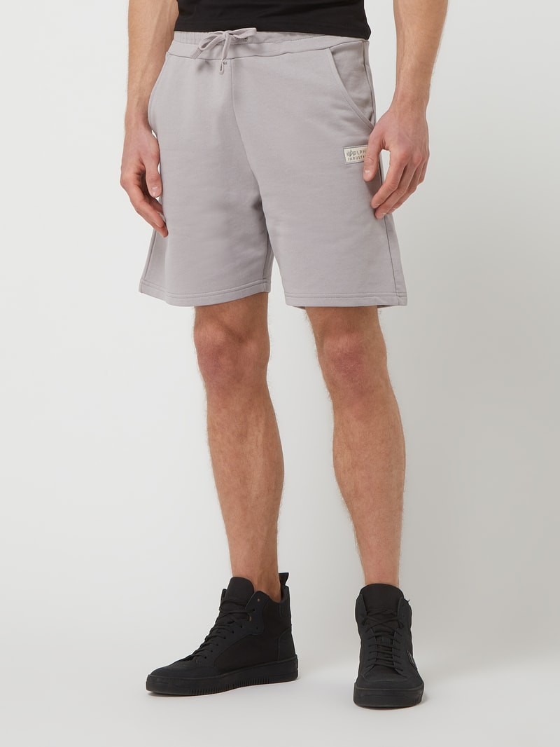 Sweatshorts aus Bio-Baumwolle in mittelgrau