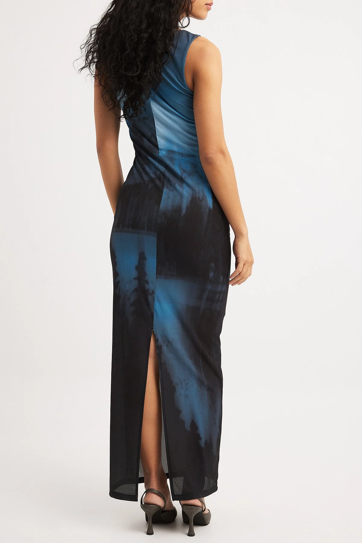 Ärmelloses Mesh-Maxikleid