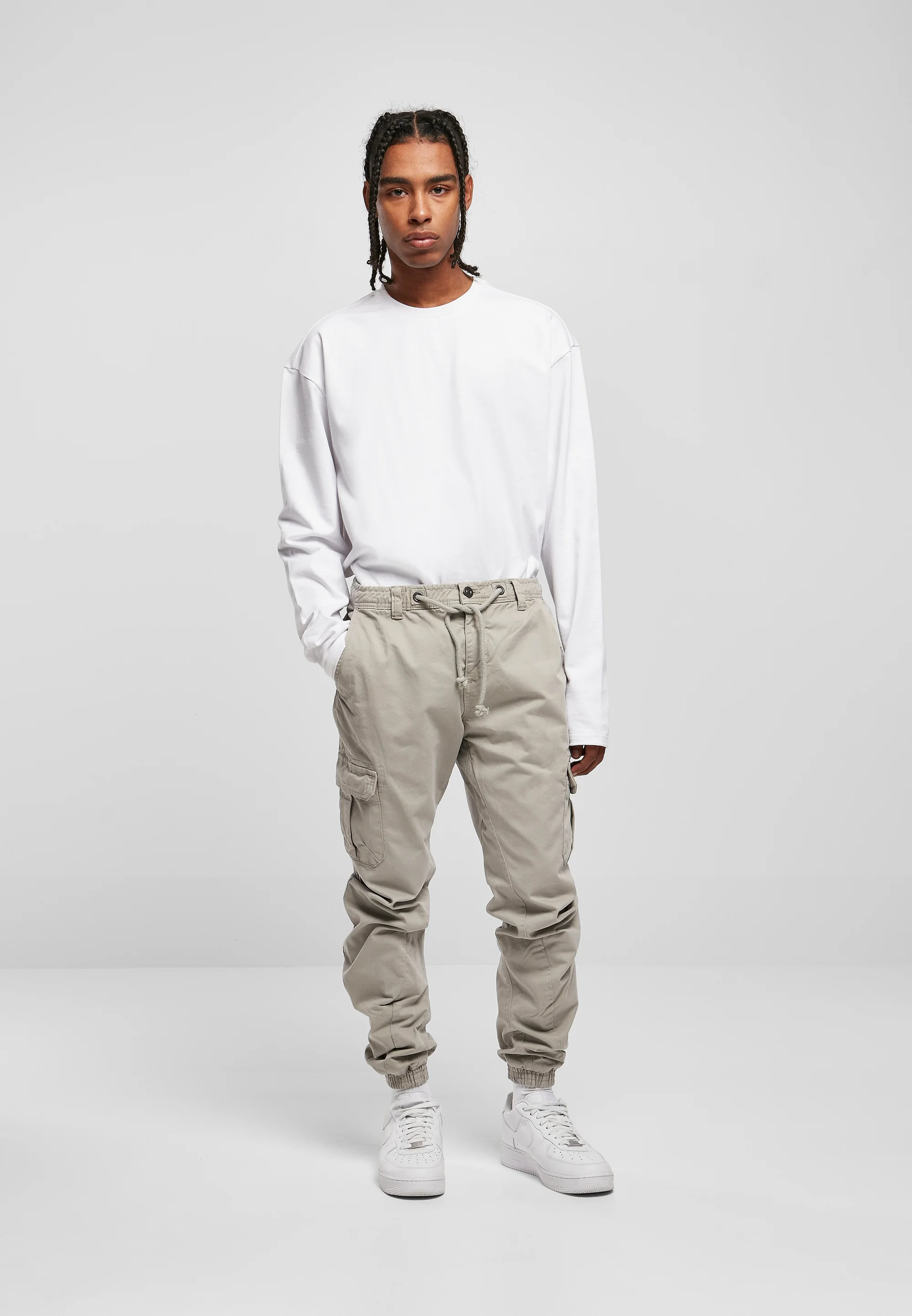 Pantalones cargo Urban Classics JOGGING