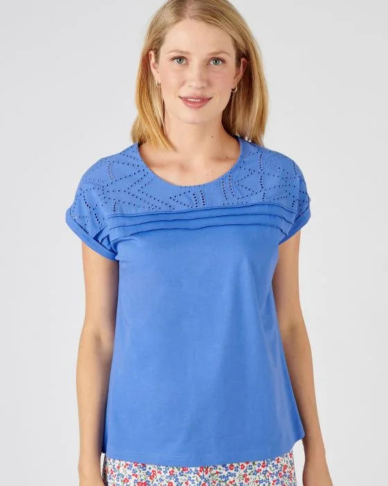 Tee-shirt détails broderie anglaise