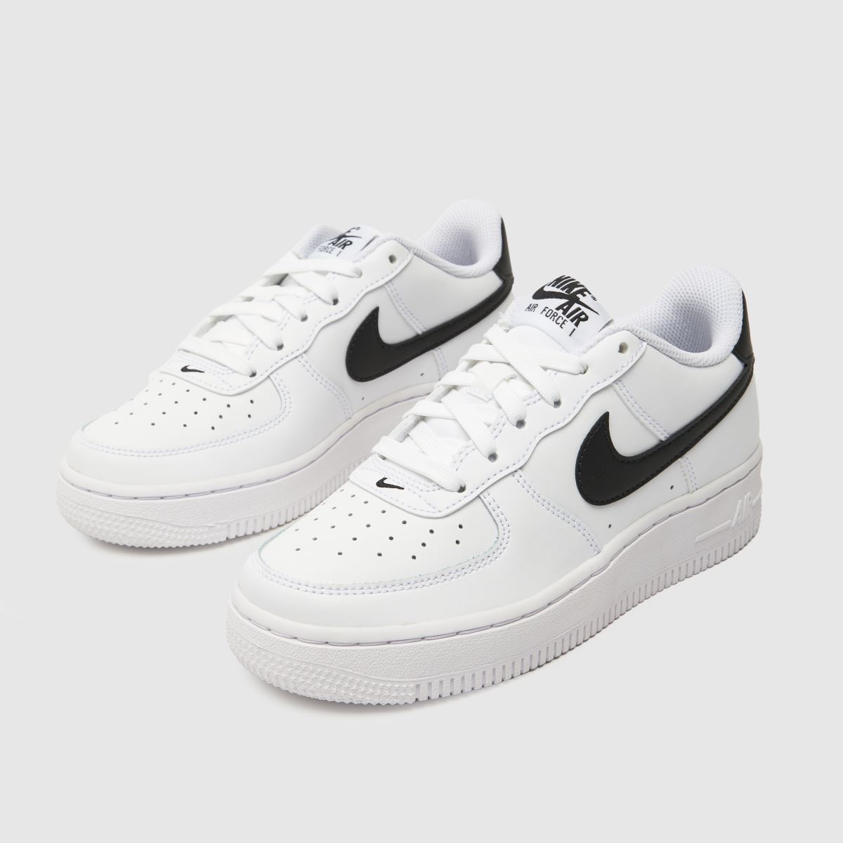 Nike vita och svarta Air Force 1 ungdomsskor