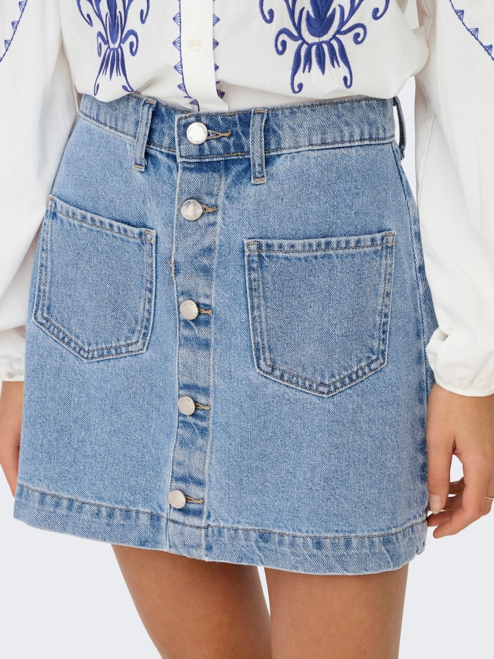 ONLY Jeans-Minirock mit Knopfleiste und Taschen in Hellblau günstig kaufen